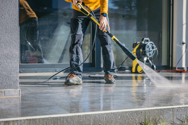 Why Choose Our Certified Pressure Washing Experts for Your Project Needs in Miami Beach, FL?